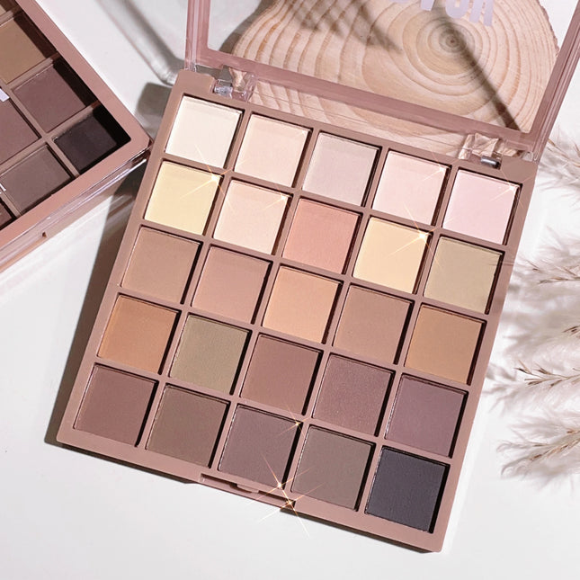 25-Color Matte & Nude Eyeshadow Palette – Waterproof, Long-Lasting & High Pigment