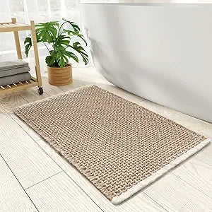 Checkered Non-Slip Bath Mat with Tassels